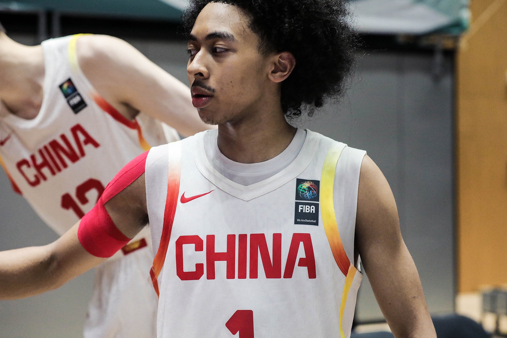 效率不佳！朱正8中3貢獻(xiàn)10分2板5助1斷 6失誤&4犯辣眼
