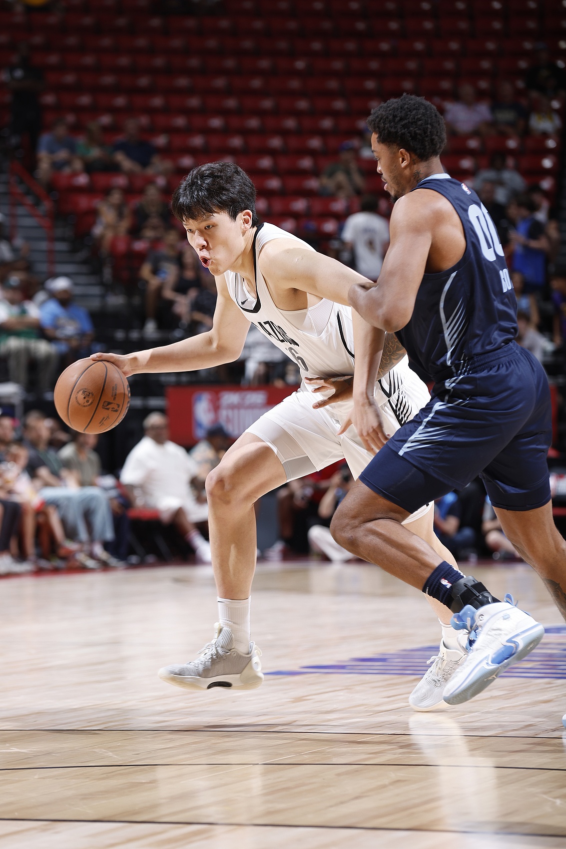 王?。簵铄辛咙c也暴露出了不足 尤其是對于籃板球的保護