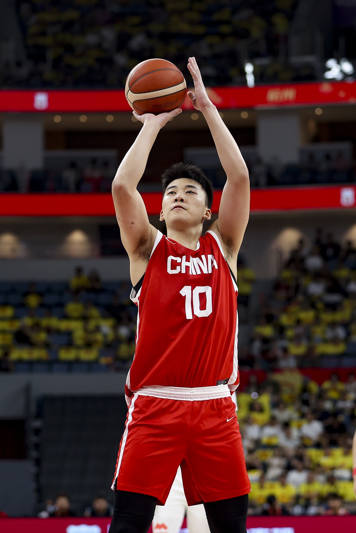 體壇周報：不怯場！20歲王俊杰砍21分 男籃未來4號位答案？