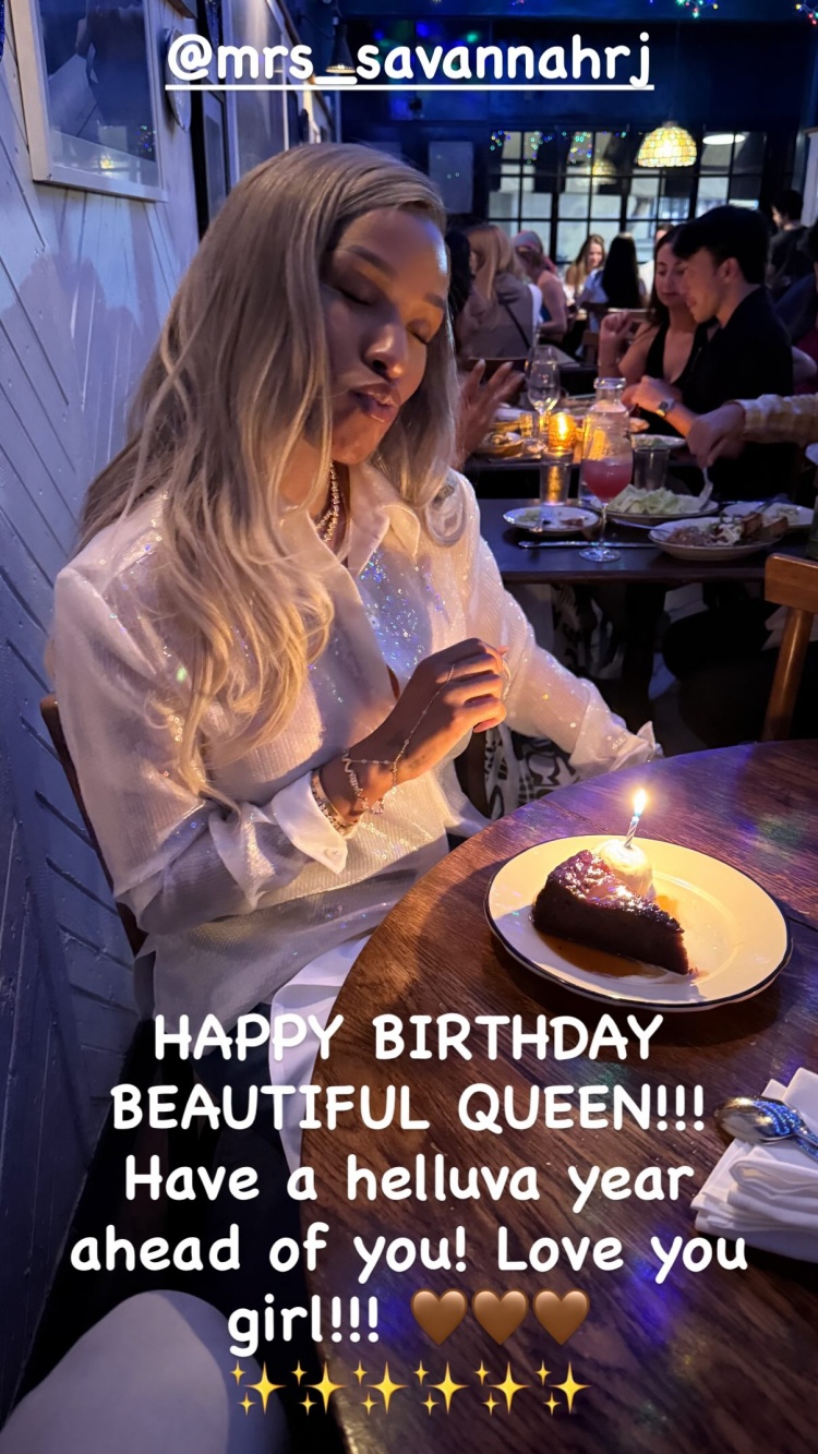 愛妻狂魔！詹姆斯曬燭光晚餐照 祝妻子生日快樂：美麗的女王