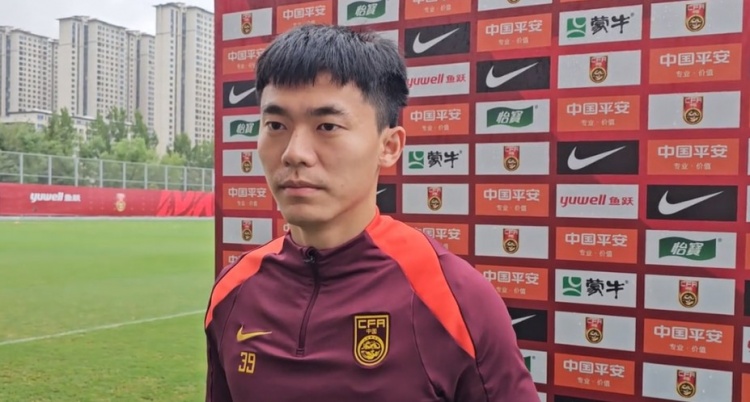 胡荷韜：沒必要去想凈勝球，我們有這個水平跟澳大利亞正面對抗