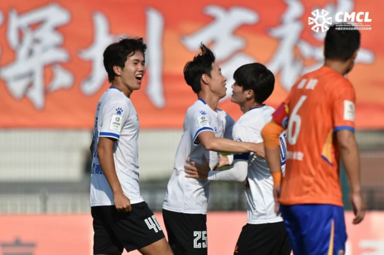 廈門壹零貳陸2-0深圳吉祥取中冠總決賽三連勝，張?jiān)矫烽_二度