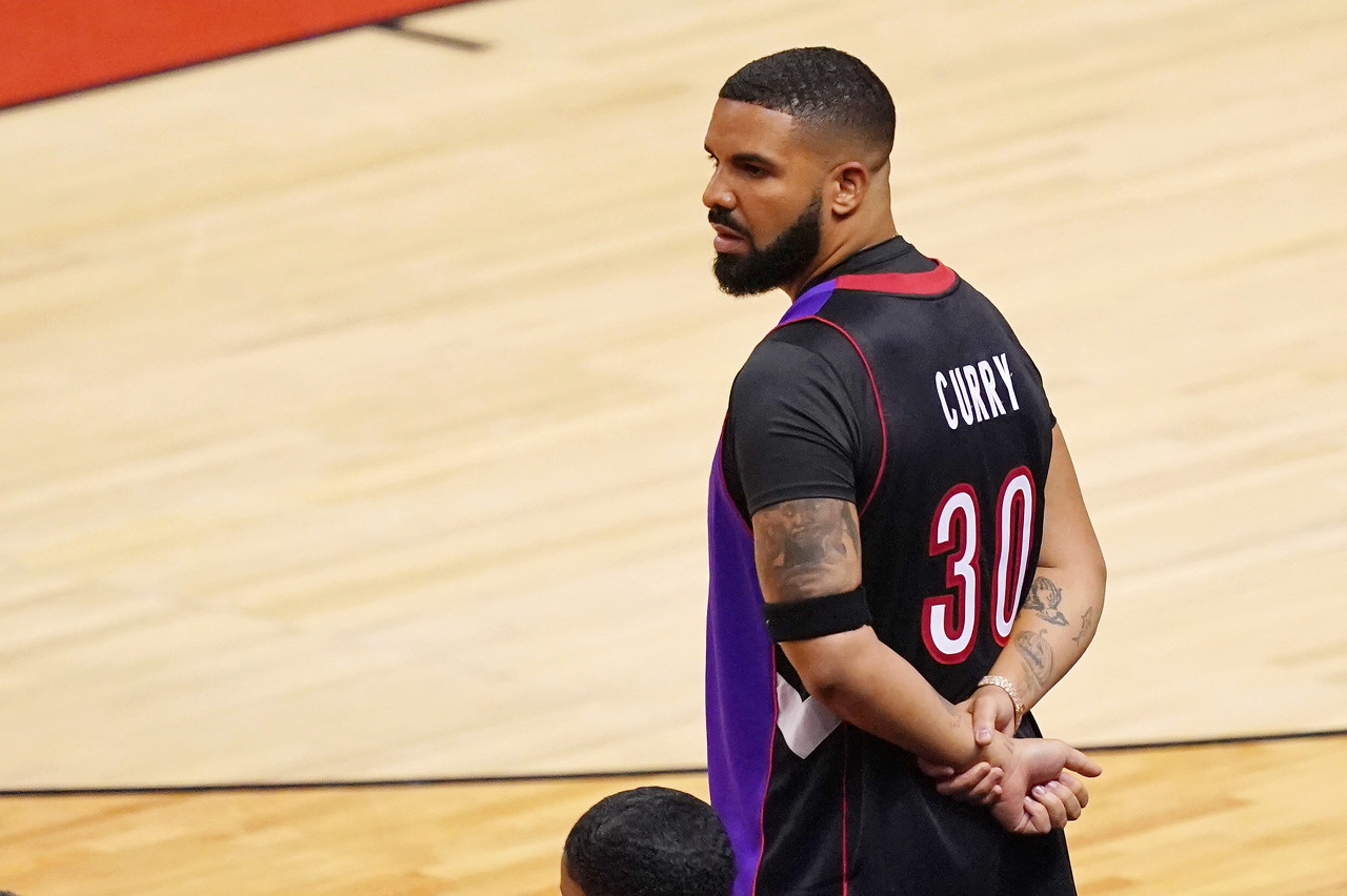 Drake歌詞泄露疑似diss德羅贊：為什么我們會相信你能帶隊奪冠？