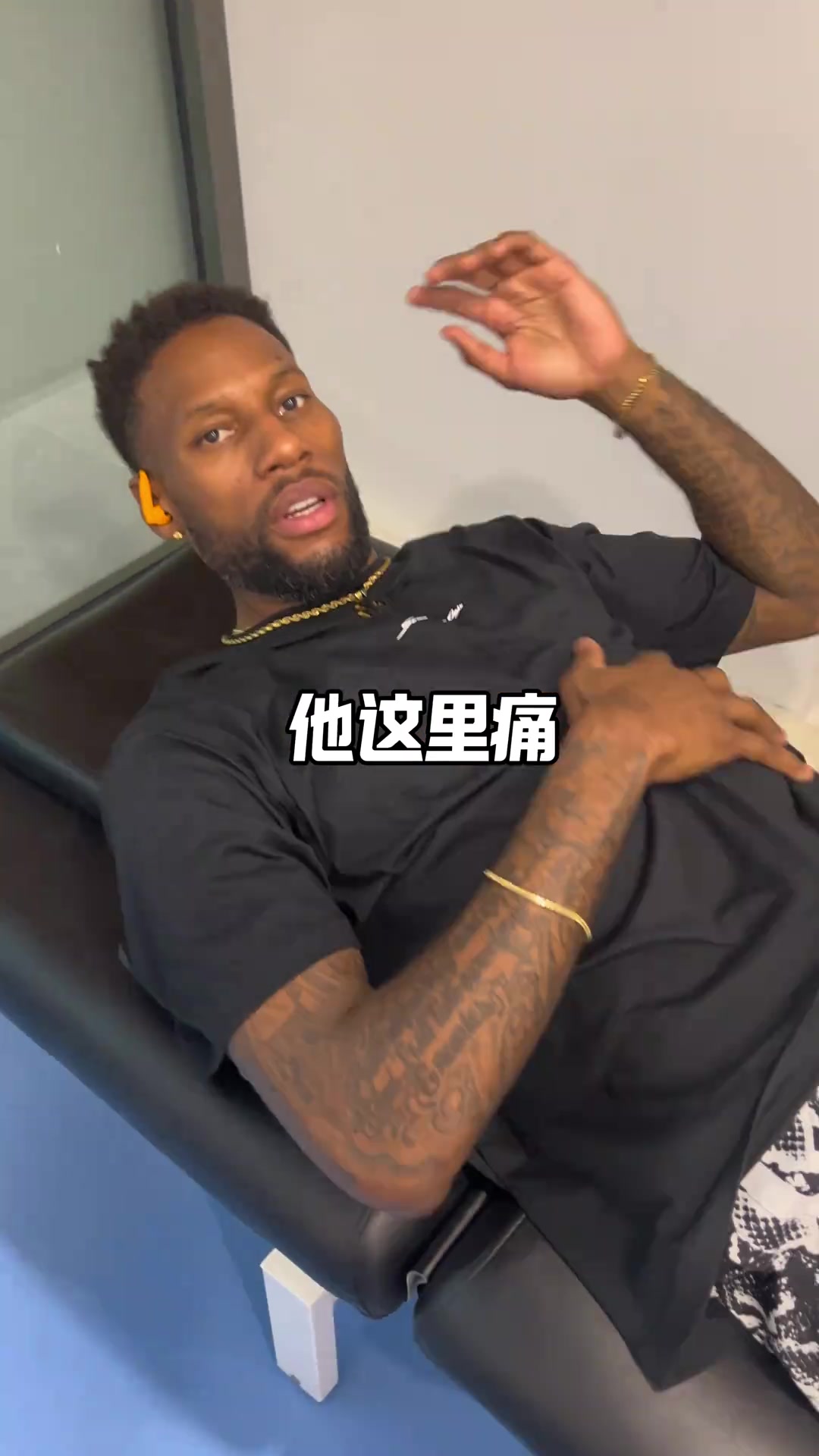 肋骨一動就疼&疑似骨裂/左膝腫脹！威姆斯：我輩子不會再打拳擊了